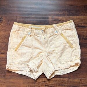 Pilcro Women's Yellow Mid rise Shorts Size 4